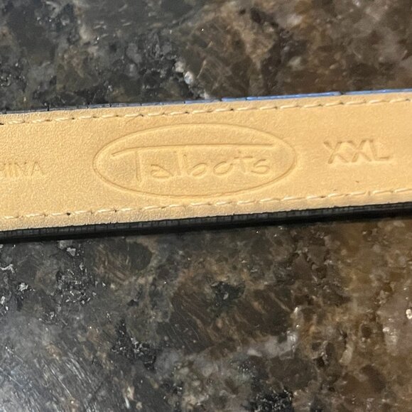 Talbots Bundle of 5 belts, 4 leather and 1 leather with cloth front.  xl sizes - Picture 11 of 12